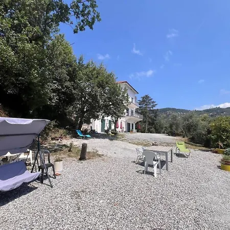 Nettuno In Daria A 2 Km Dal Mare Golfo Del Tigullio Holiday home Chiavari